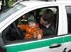 Medzinárodný de? detí 2006<br>Aj pravniansky policajti prišli de?om ukáza? svoje auto,